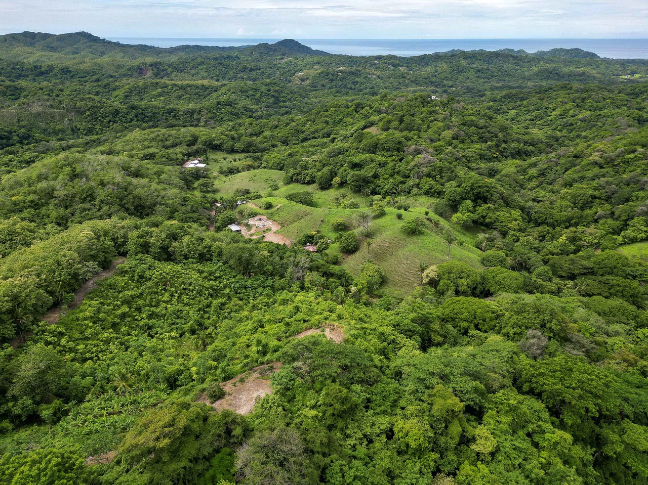 Finca Montana: 125 Acre Finca With Stunning Ocean Views - Gallery image 4