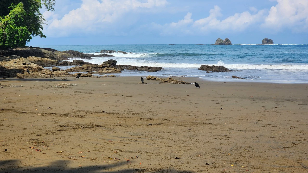 Villas Azul: Direct Beach Front Access in Uvita, 3 Villas, 2 Casitas, Development Land Piñuelas Beach, Uvita, Puntarenas, Costa Rica - Gallery image 82