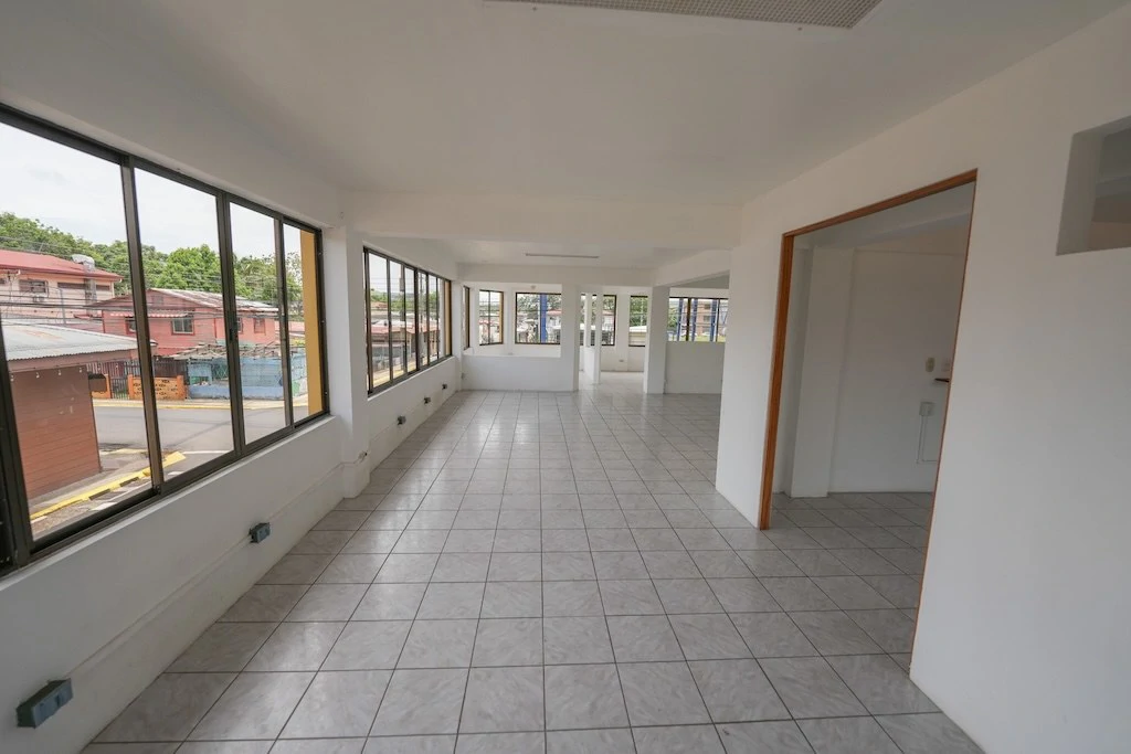 Retail Strip Center For Sale in Esparza - Gallery image 17