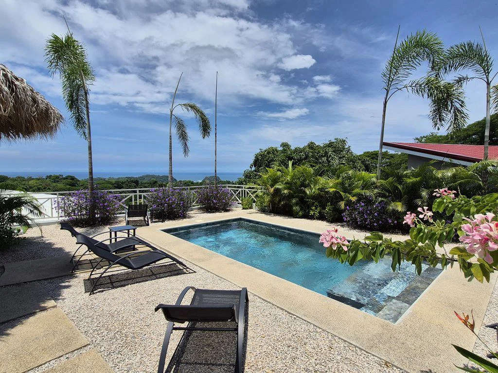 Villa Caribe & Lodge: Luxury Caribbean-Style Retreat with Stunning Ocean and Jungle Views, 3 High-End Lodges & Elegant Main Residence - Gallery image 7