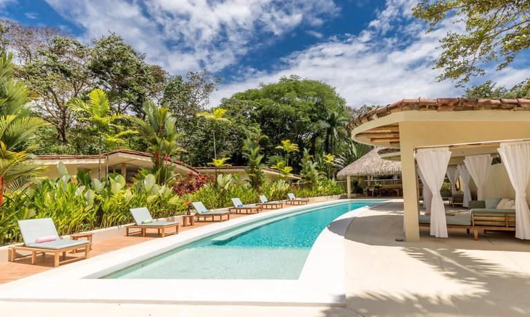 VILLA #1: Live or invest in a property that has it all: the perfect harmony between luxury and nature
