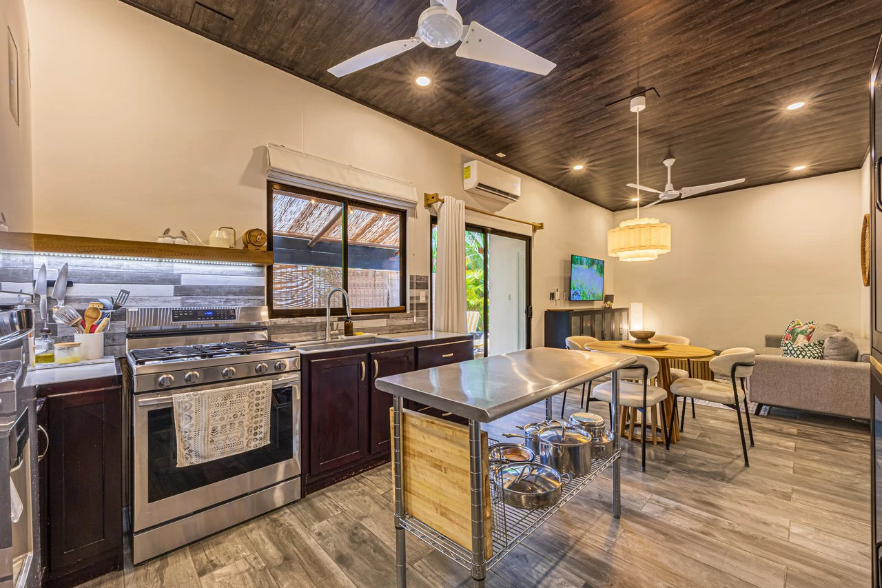 5 Out Of 5 Star Hotel for sale! - photo 50