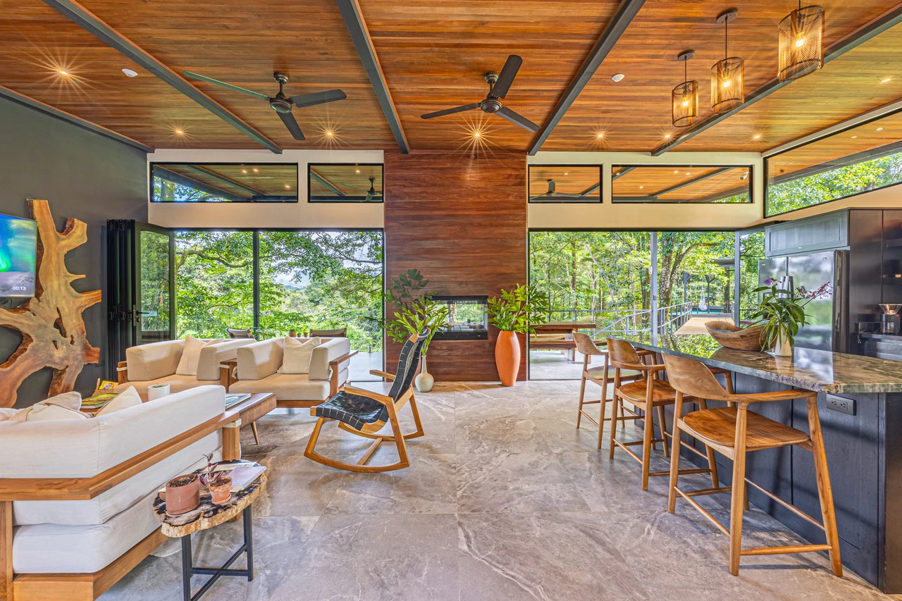 La Sombra Villas: Where Nature Meets Comfort in Tinamates!