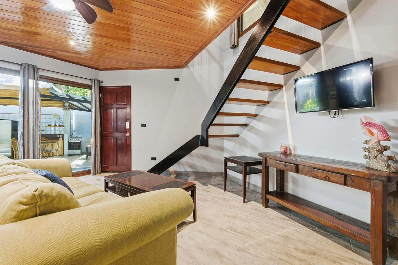 Bougainvillea Tropical Bungalows: Income-Producing Coastal Property – 25% down Owner Financing - Gallery image 19