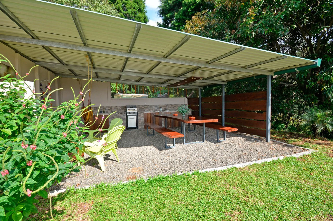 TURNKEY INVESTMENT PROPERTY IN GRECIA - Gallery image 9