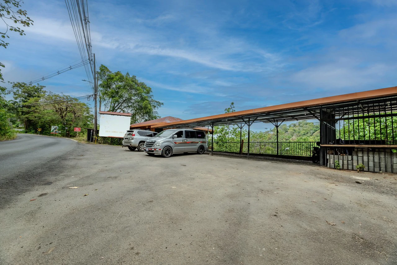 Villas In Sueño – A Rare Gem in the Heart of Manuel Antonio: Mountain Multi Unit Building For Sale in Manuel Antonio - Gallery image 11