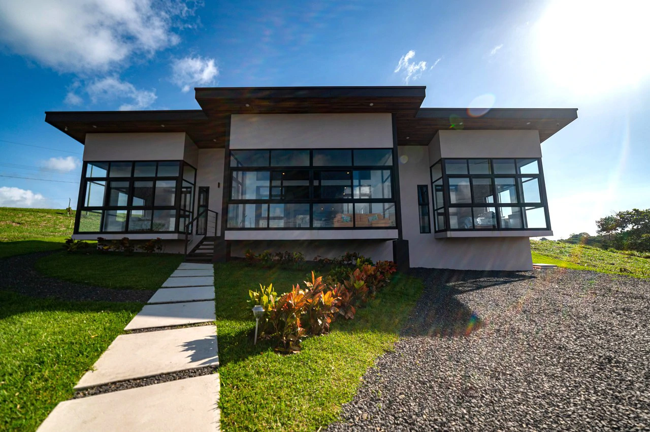 VILLA BUENA VISTA : 2/2 Lake And Volcano Arenal View Home - Gallery image 39