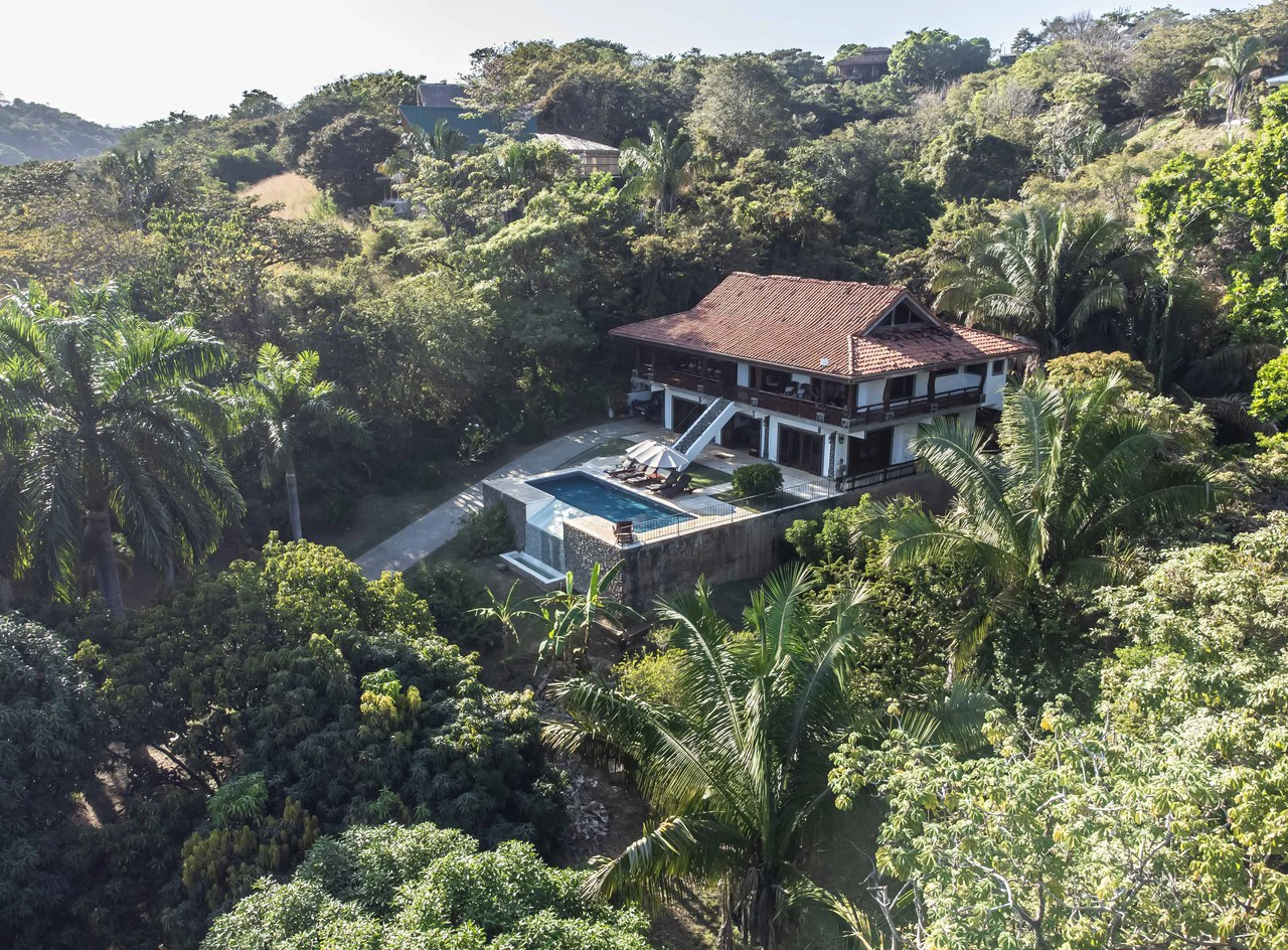 Casa Serenidad: Near the Coast House For Sale in Zapotal - Gallery image 40