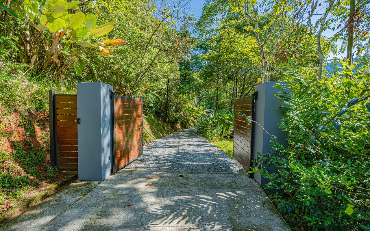 Off Grid Luxury Estate Micro Regenerative Homestead Tinamastes - Gallery image 80