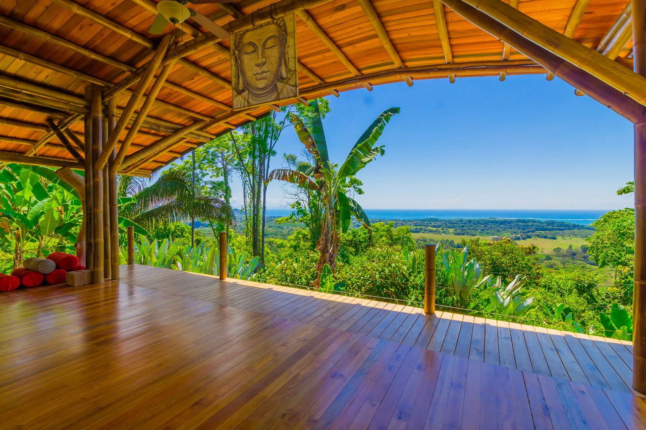 Popular 20-room Boutique hotel /retreat. Stunning ocean views - Gallery image 51