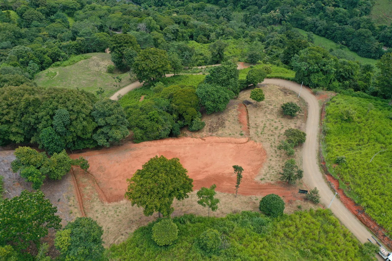 Playa Dominical Mountain Farming Property - Gallery image 4