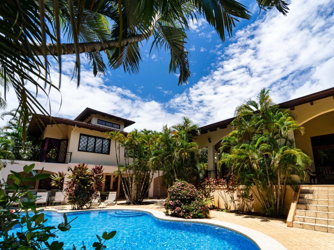 Oasis - Tropical Haven with Two Homes in Carrillo - Gallery image 4