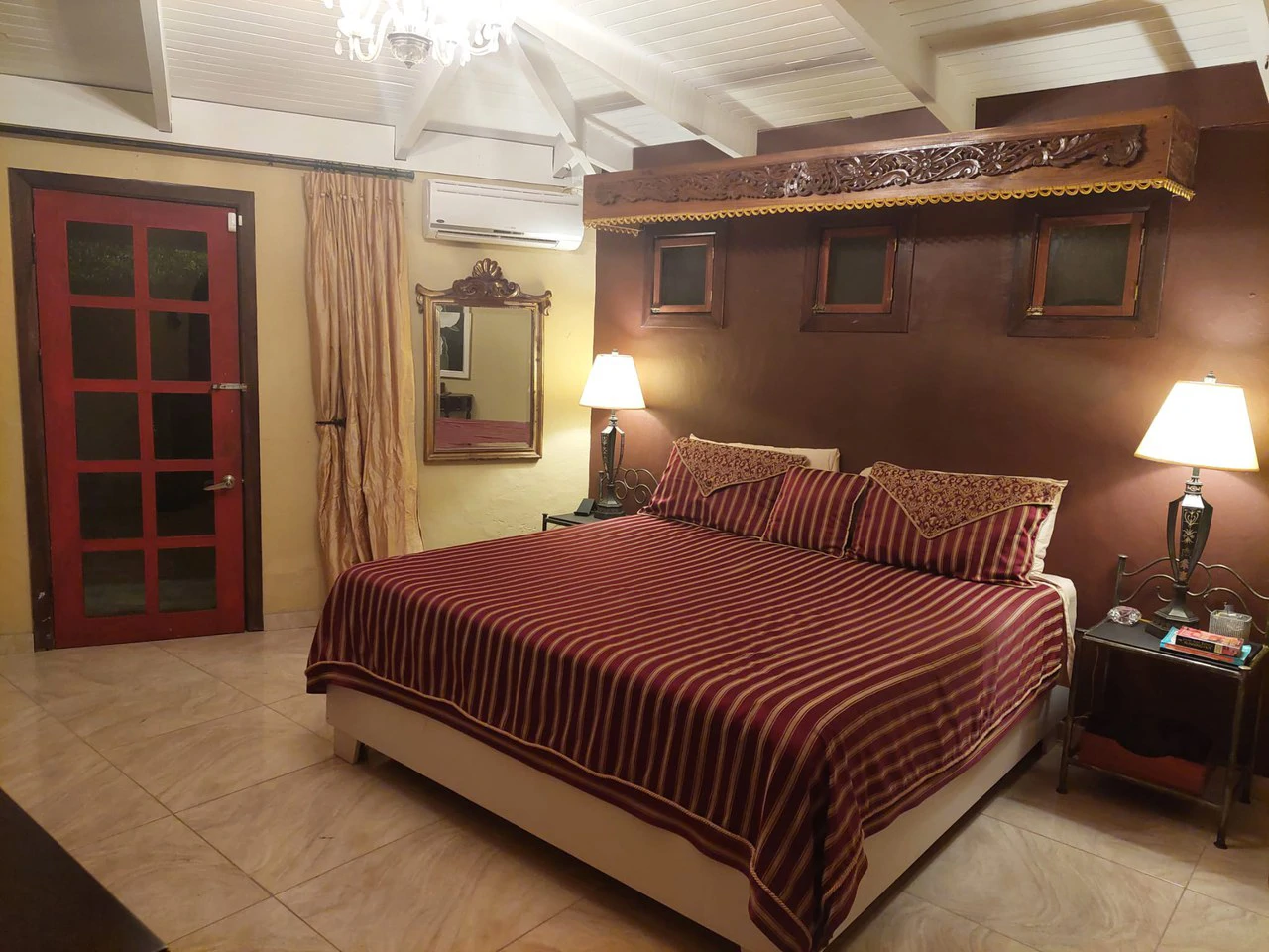 Hospitality At Its Finest: Turnkey Luxury Retreat: Lakeside Boutique Hotel & Eco-Sanctuary - Gallery image 12