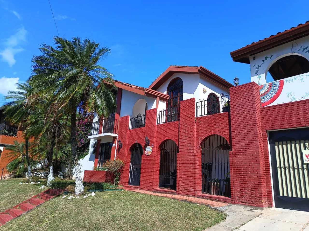 Beautiful House Mediterranean Style in Ciudad Cariari - Gallery image 2
