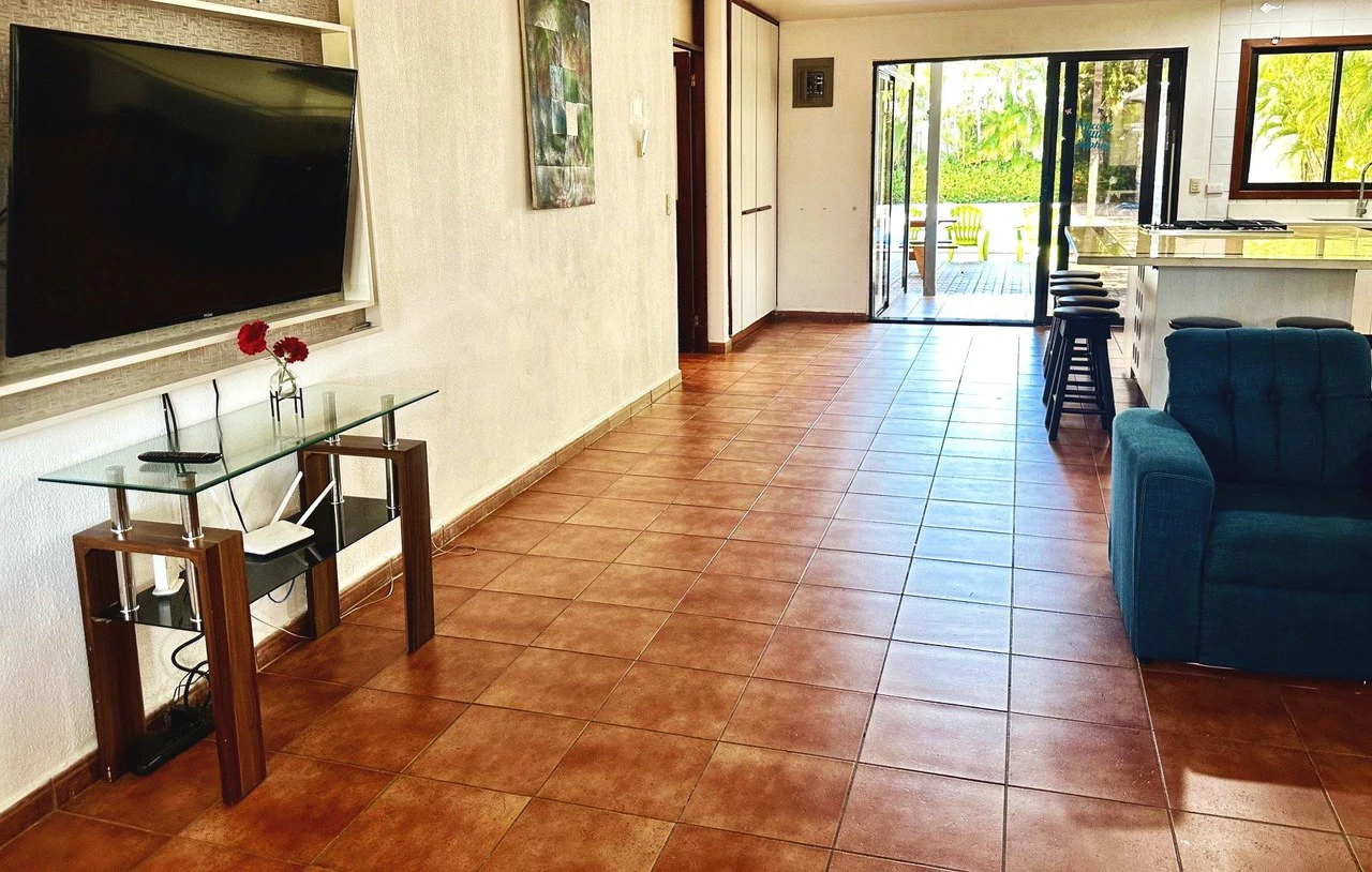 Villa 196: Single Family Home (2200 Sqft) on 1/4 Acres inside Los Delfines - photo 12