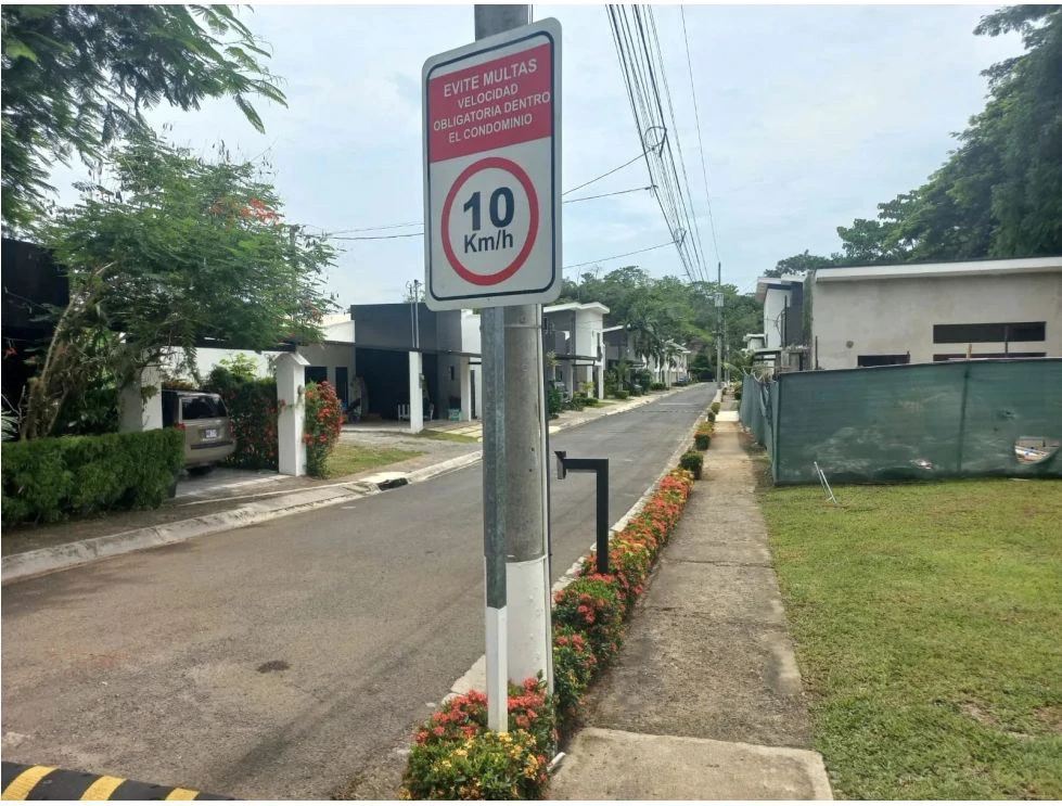 Residential Lot in Jacó, Garabito, Puntarenas: Your Opportunity to Build Your Ideal Home - photo 22