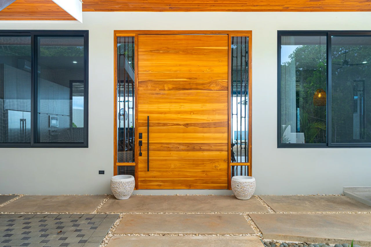 Lion's Gate Sunset Estate - Gallery image 74