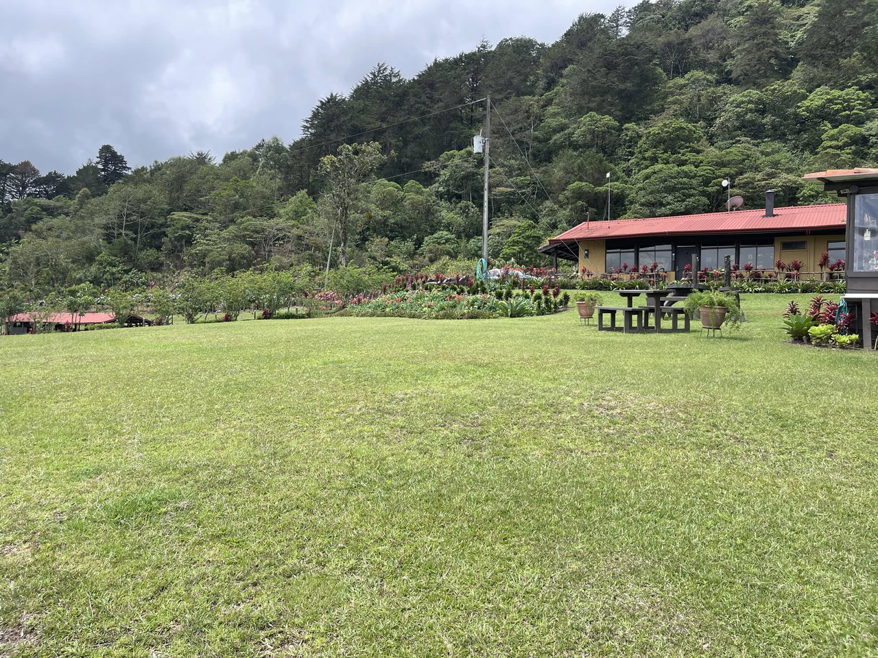 Cartago, gourmet coffee plantation: Charming Coffee Retreat Home with Stunning Views and Gourmet Coffee Plantations - Gallery image 18