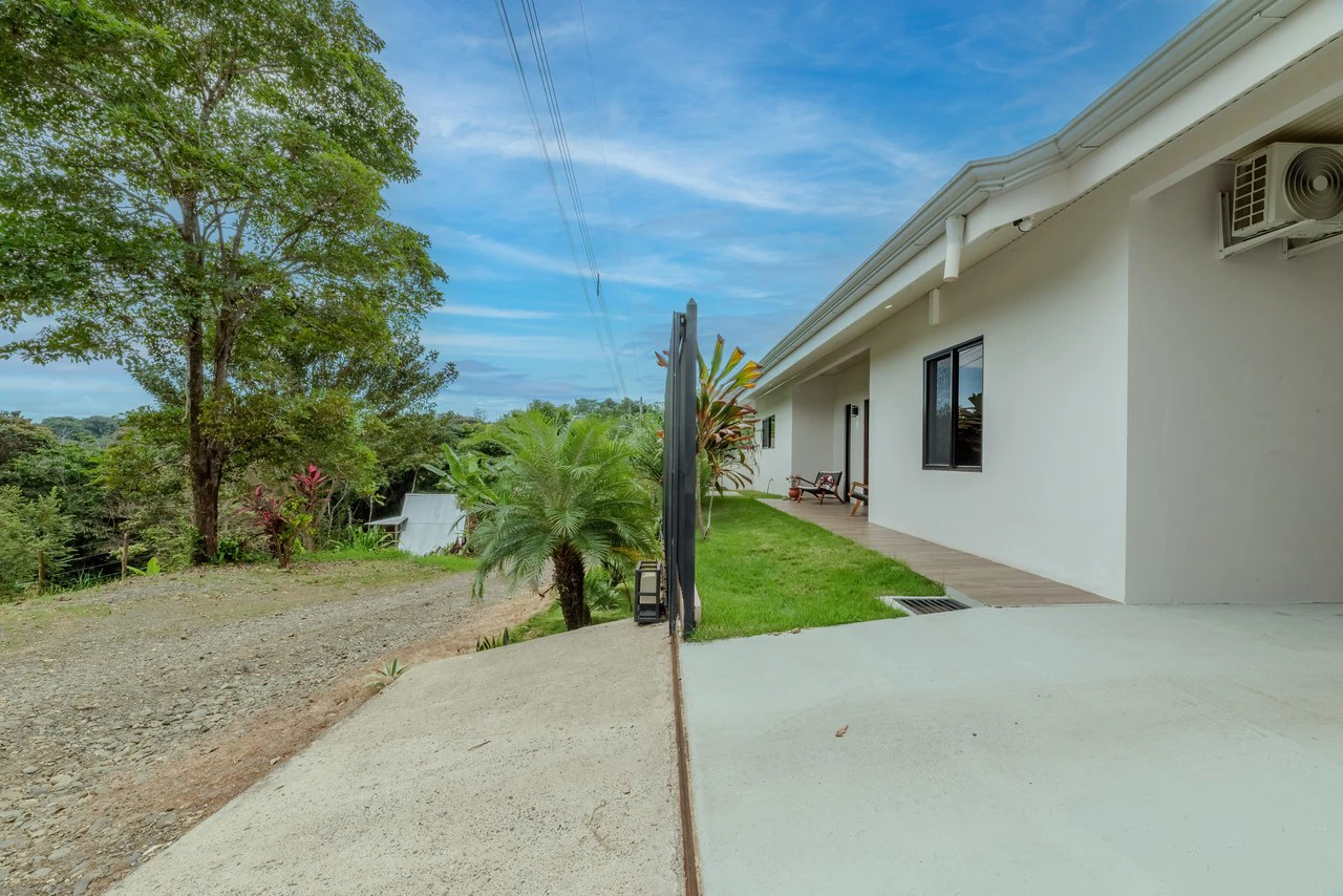 Mountain House For Sale in Quepos - Gallery image 36