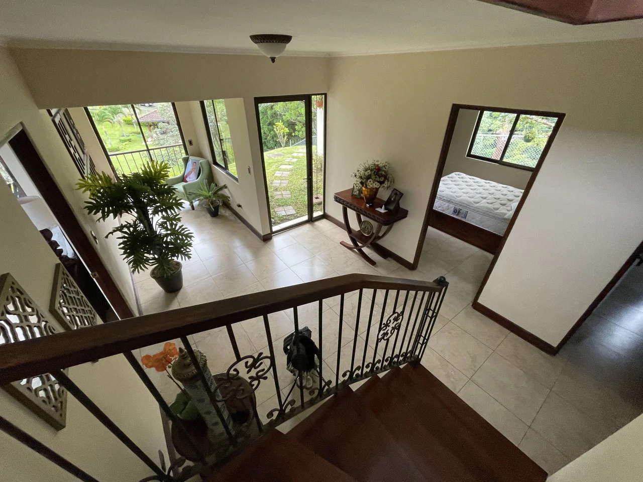 Main house plus 7 rental cabins — a proven income-generating property. - Gallery image 20