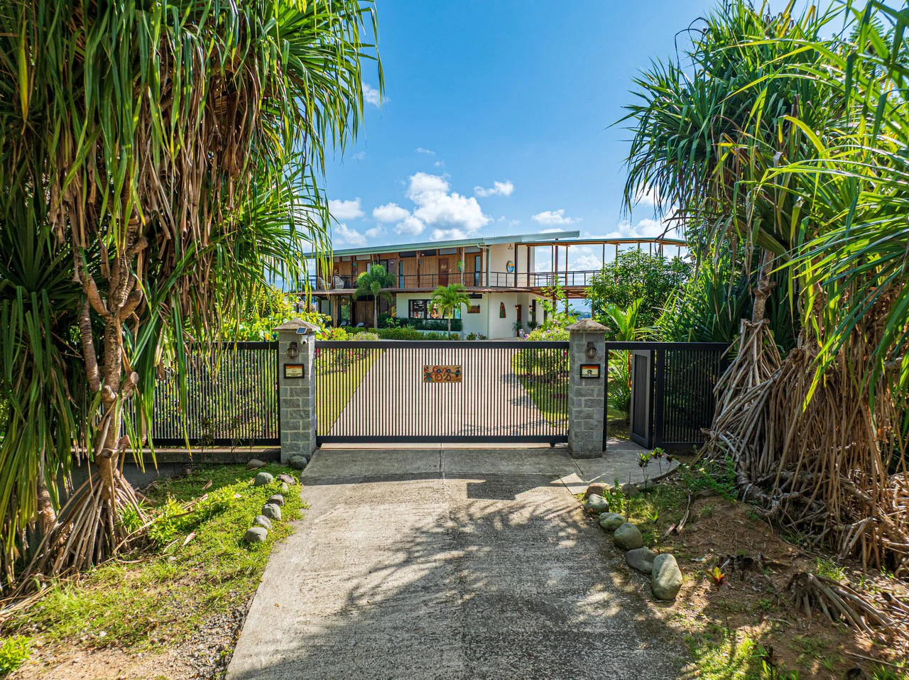 Iconic Luxury Estate with Unmatched Mountain Views | Manuel Antonio Estates - Gallery image 51