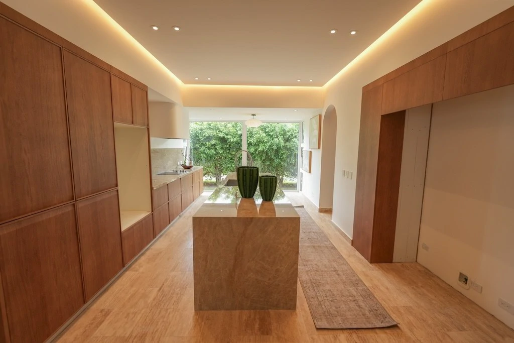 House For Sale in Lindora - Gallery image 5