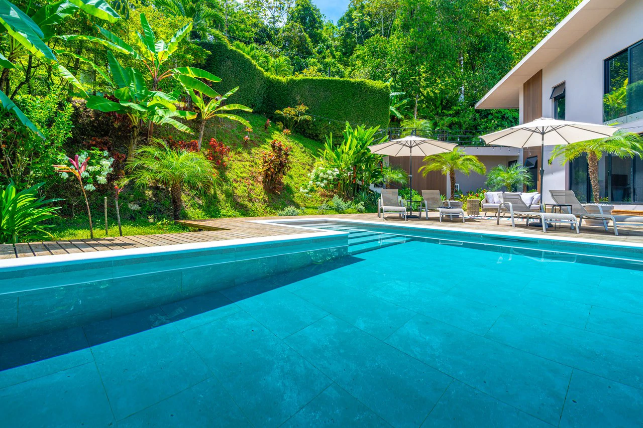 Ocean View Luxury in the Heart of Ojochal – Seller Financing Available! - Gallery image 5