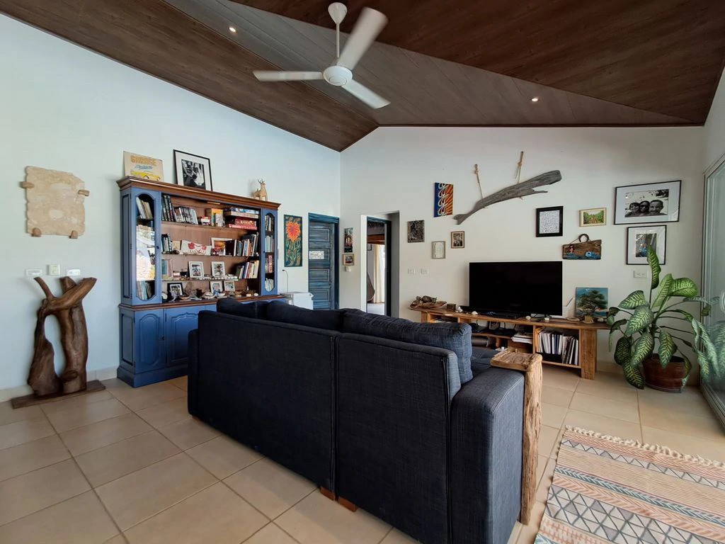 Casa de la Vida Loca: A Pura Vida Lifestyle with Income Potential - Gallery image 7