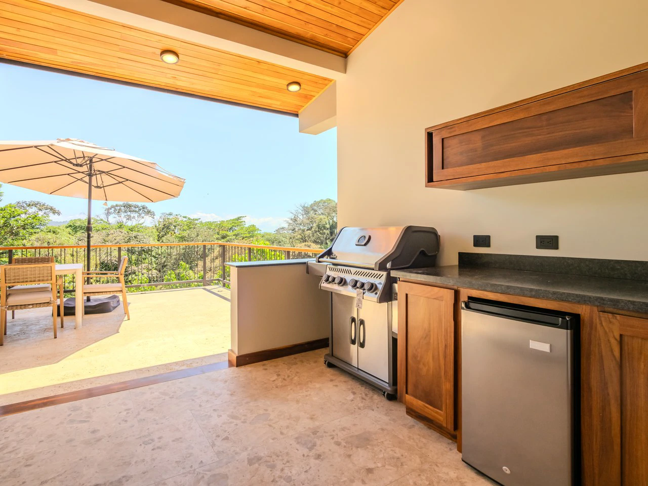Luxury 3 Bedroom Home with Ocean Views in Downtown Uvita - Gallery image 69