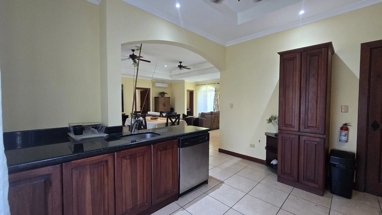 Casa Tropical: Best entry into highly sought after community! - Gallery image 42