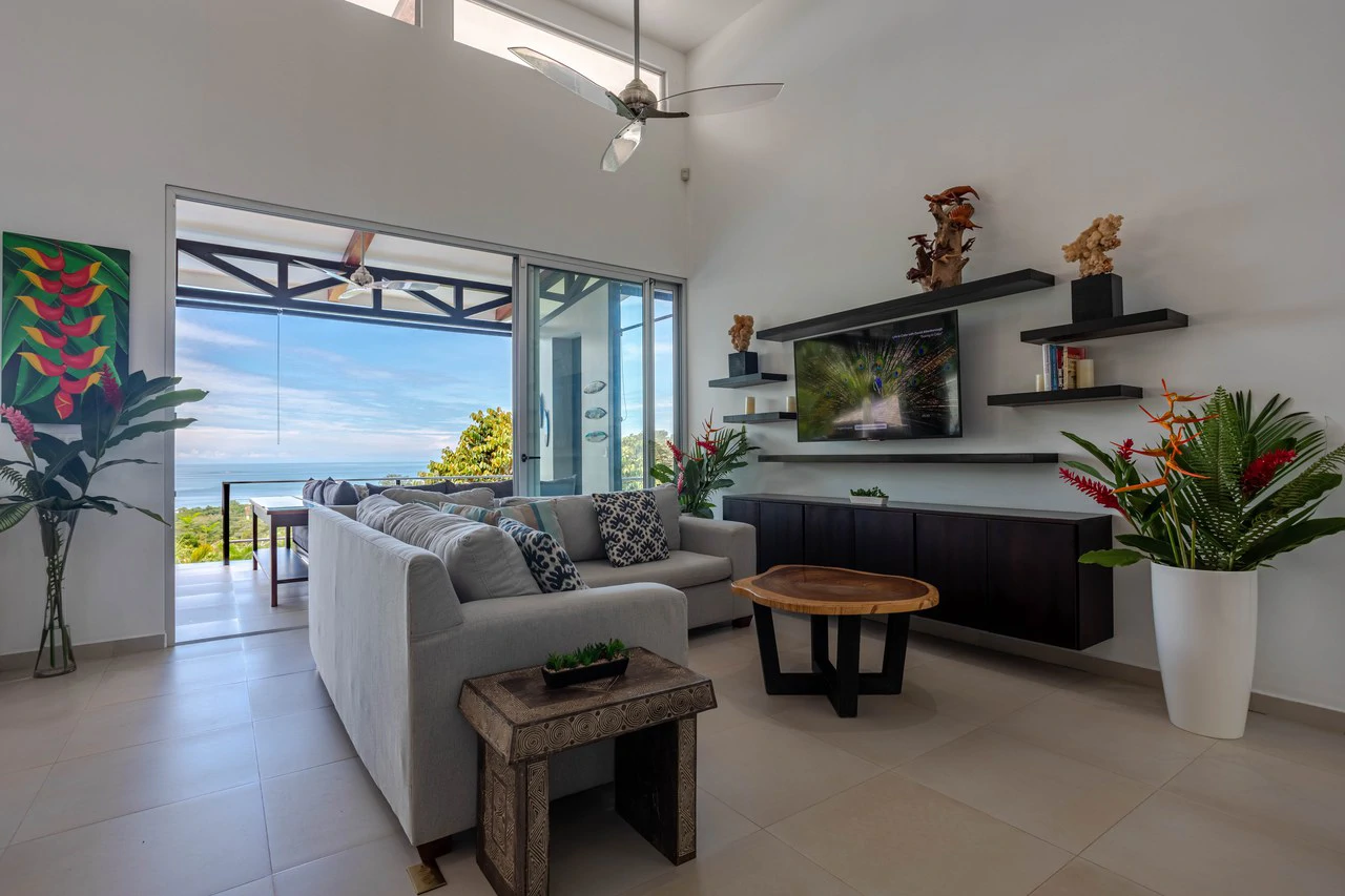 Luxury Villa with Guest House and Ocean Views of Costa Ballena - Gallery image 20