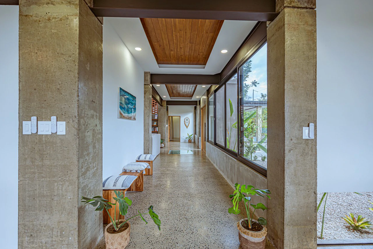 Casa Las Brisas Stunning Whale’s Tail Ocean View Home in Uvita - Gallery image 32