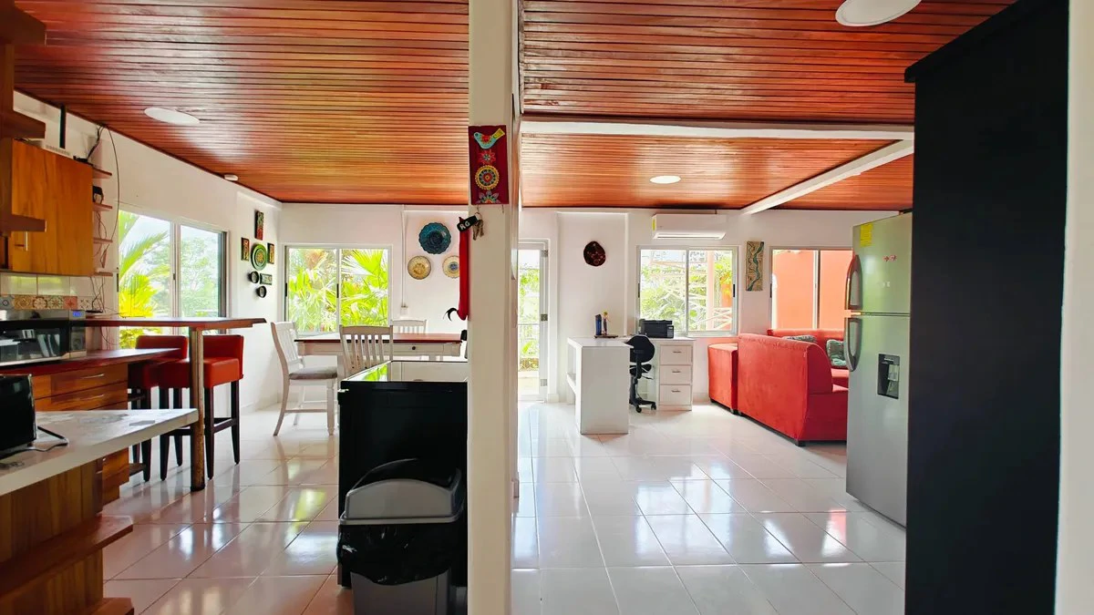 ID 888: 4 Bd/3 Ba Multi-Unit Home Near Puerto Viejo with Rental Potential - Gallery image 21