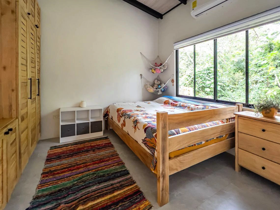 Casa Kapacha: Modern Family Oasis in Samara Woods – 4 Bedrooms, 3 Bathrooms and Swimming Pool, Just 6 Minutes from the Beach - Gallery image 29