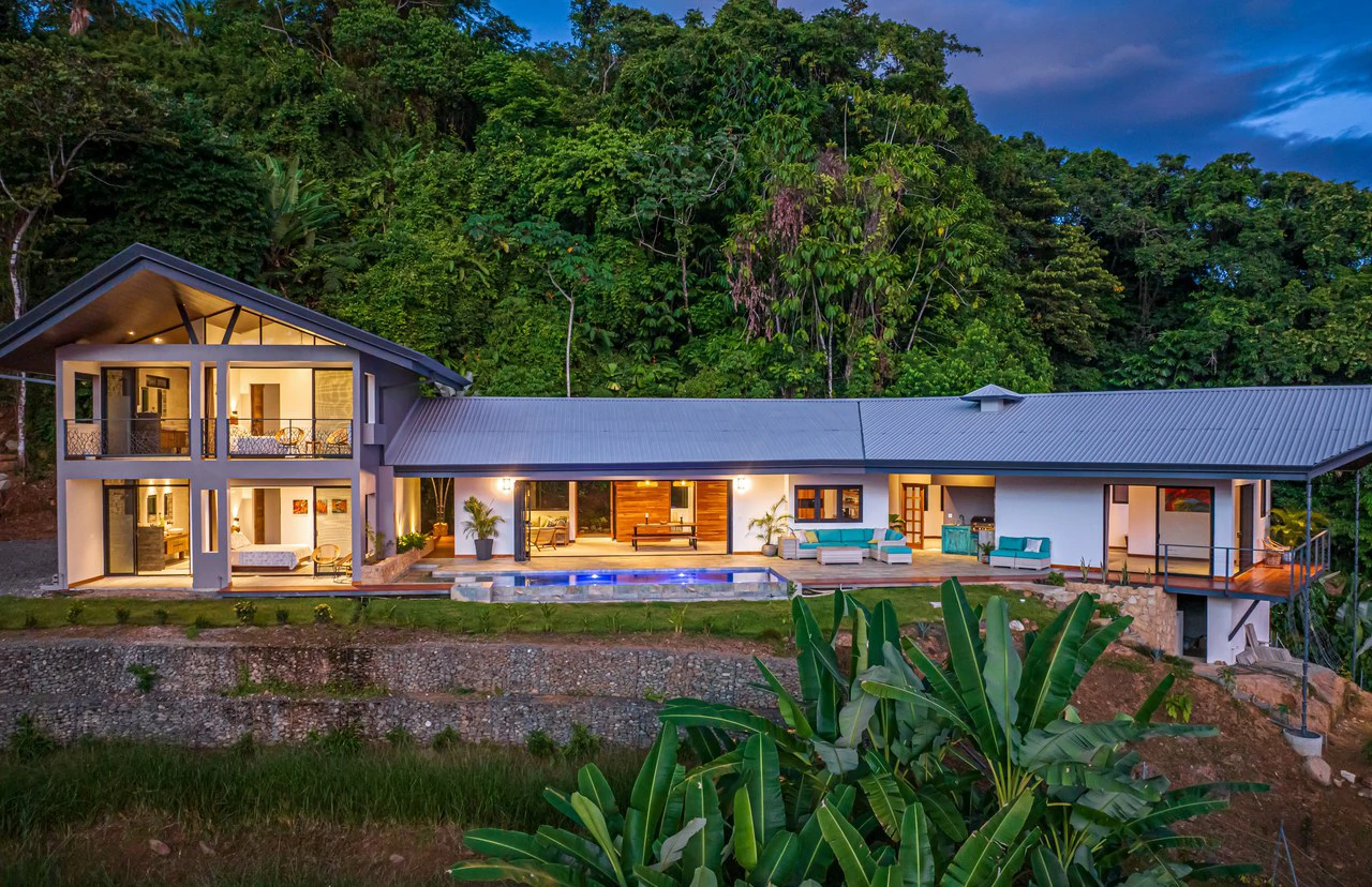 Beautiful Ocean View Casa Espiritu de la Jungla in Ojochal. Excepting Bitcoin!: Mountain House For Sale in Ojochal - Gallery image 46