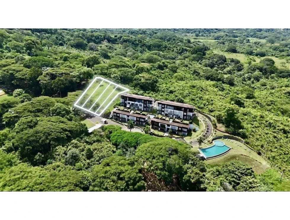 Spectacular Lot in Nativa, Garabito: Ocean Views and Pure Nature - photo 2