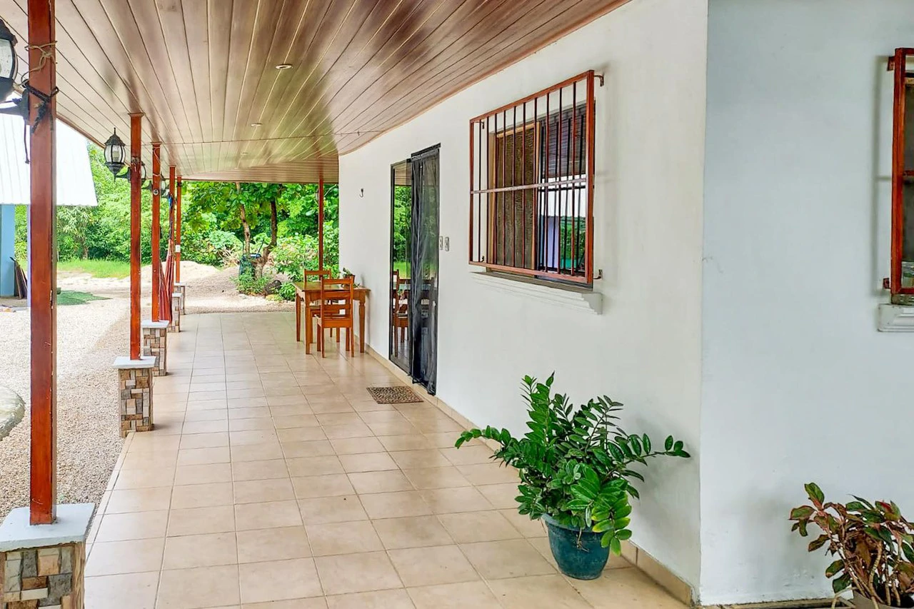 Casa Almendros: Jungle View Home + An Income Studio In Samara Beach - Gallery image 2