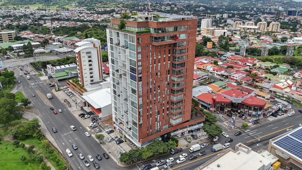 Apartment For Sale in Mata Redonda