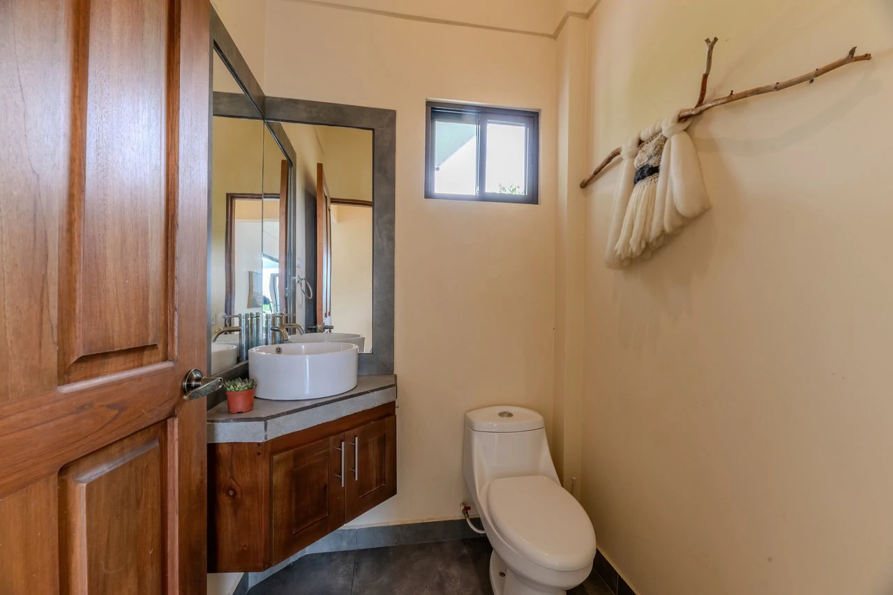 Casa Blanca: Ocean & Mountain View Home in Platanillo - Gallery image 22