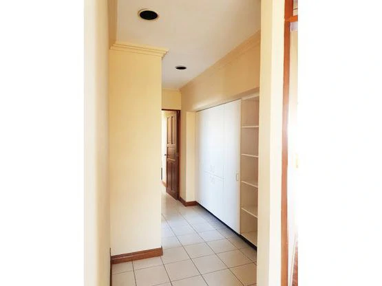 House For Sale in Curridabat - Gallery image 9