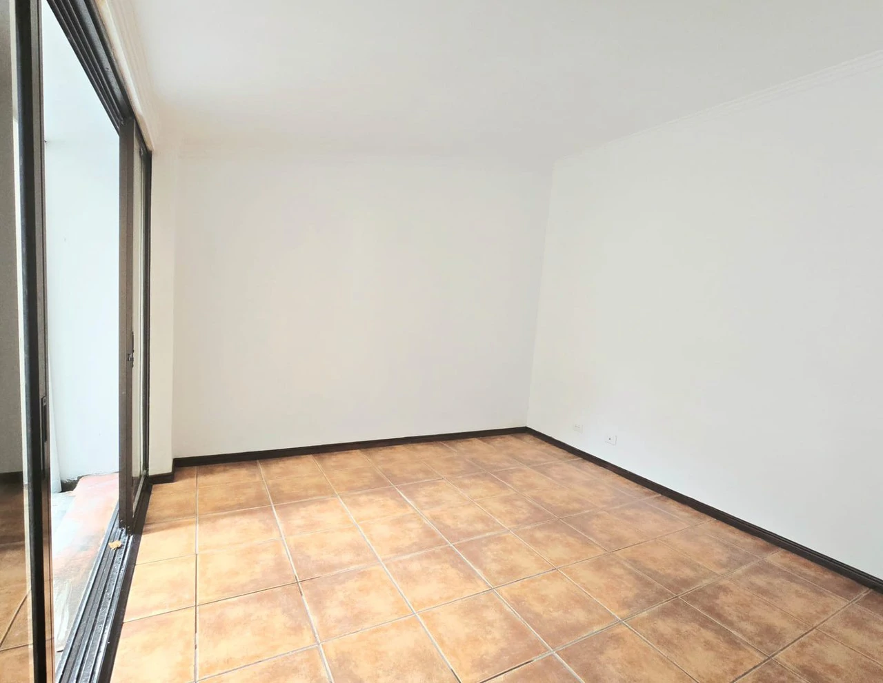 BARGAIN House for sale en gated community Ciudad Colon Costa Rica - Gallery image 4