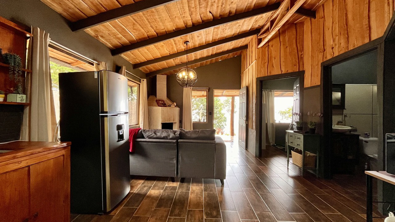 House For Sale in Jardín de Dota - Gallery image 15