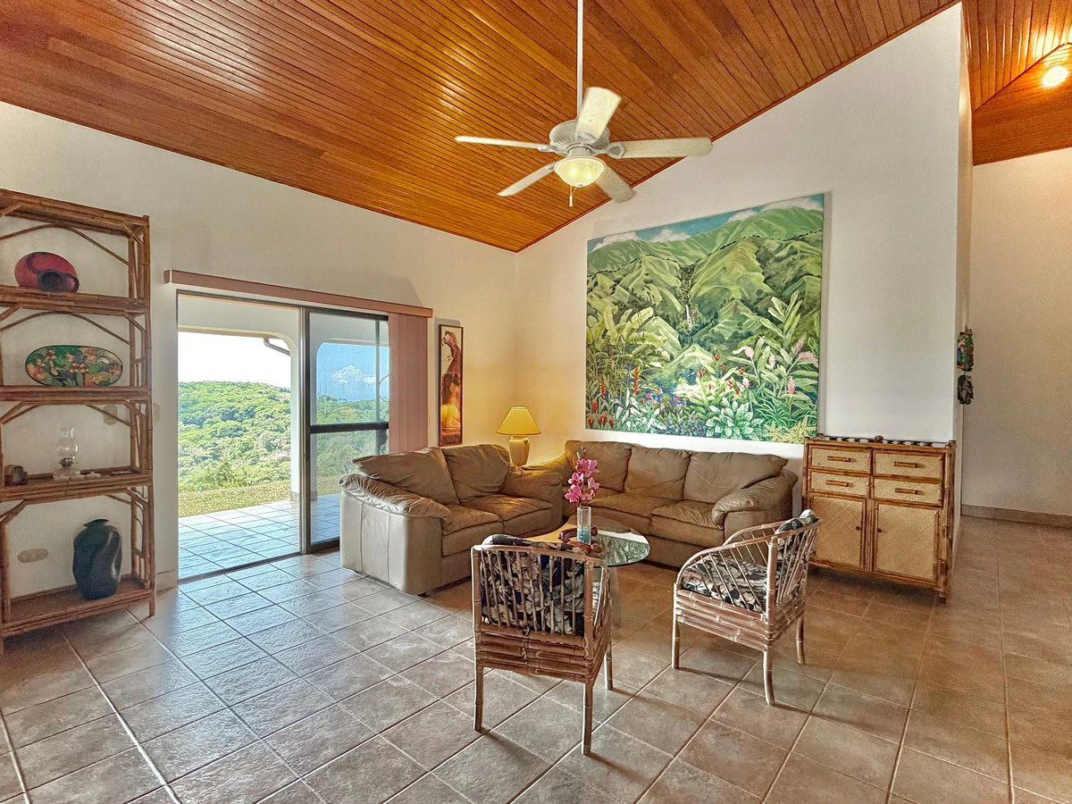 3.64 ACRES - 3 Bedroom Home With Expansive Ocean Views, Multiple Areas to Build, Public Road With Commercial Potential, 10min to the Beach!! - Gallery image 20