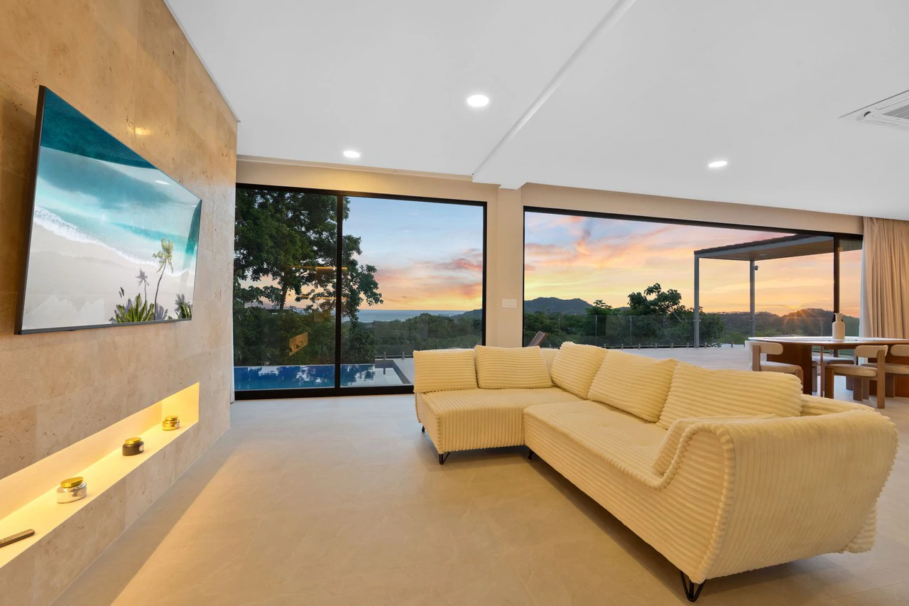 Casa Flores del Mar: Contemporary Ocean-View Home in Las Ventanas - Gallery image 3