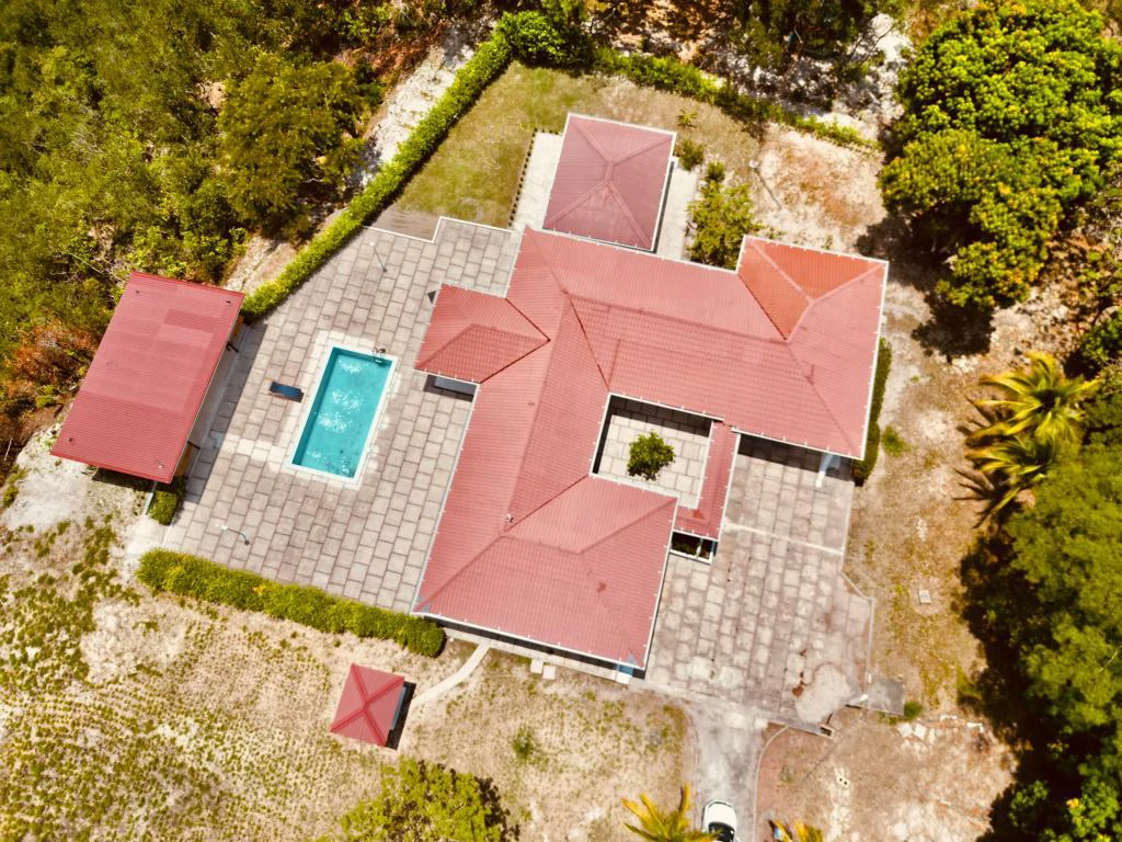 Mountain House For Sale in Curubandé - Gallery image 17
