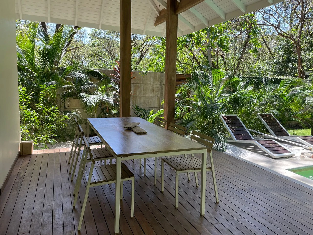 Casa Gala: Price Drop! New Modern and Tropical House Steps Away from Downtown and the Beach! - Gallery image 7