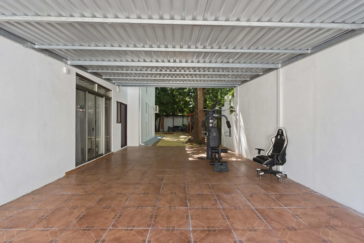 Casa Mykonos: Modern Coastal Living with Private Pool in Surfside Playa Potrero - photo 20
