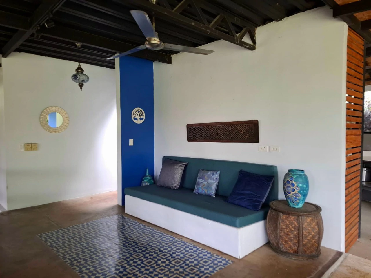 Your Herradura Opportunity! Open-Concept Fixer-Upper - Gallery image 4
