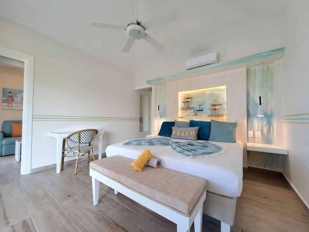 Villa Caribe & Lodge: Luxury Caribbean-Style Retreat with Stunning Ocean and Jungle Views, 3 High-End Lodges & Elegant Main Residence - Gallery image 14