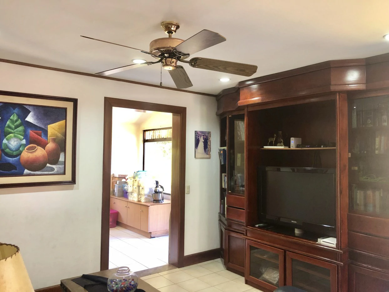 House For Sale in Pozos - Gallery image 6